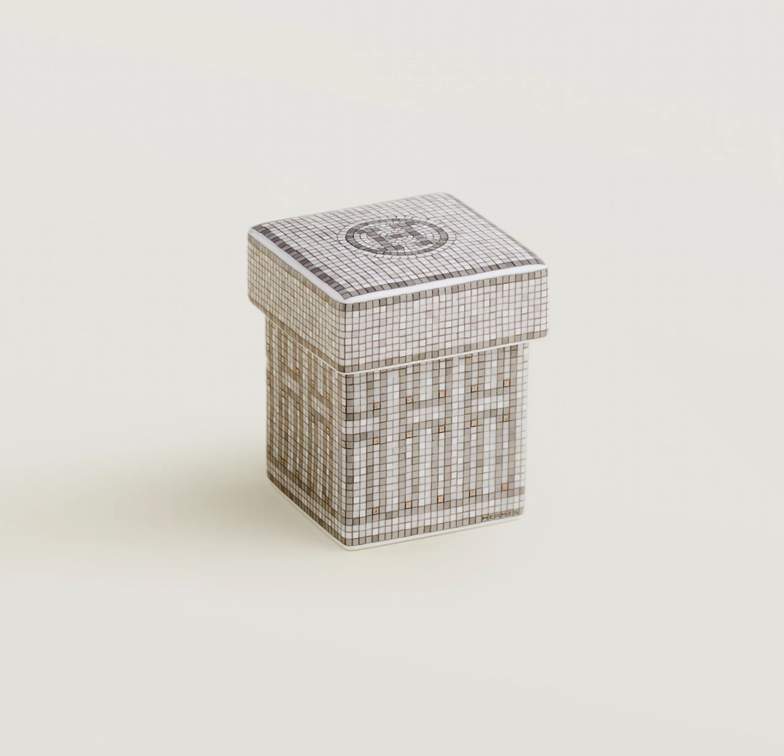 BNIB Hermes Mosaique Au 24 Platine Sugar Box P035061P Silver BNIB Hermes Mosaique Au 24 Platine Sugar Box P035061P Silver