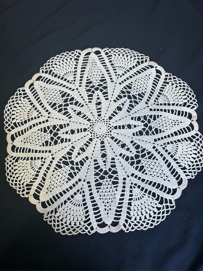 Vintage Mid Century Ivory Hand Crocheted Doily 21\