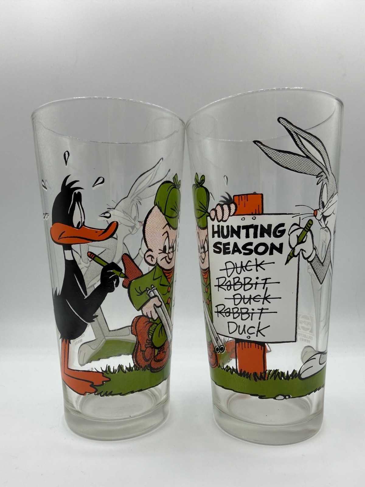 Bugs Bunny Daffy Duck Elmer Fudd Hunting Season 1976 Pepsi Glass— GLOSSY Set Lot