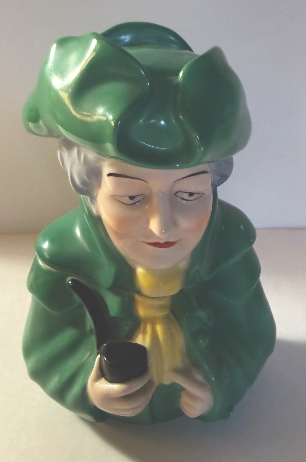 Bavarian Bayeurth Style figural Tobacco Jar