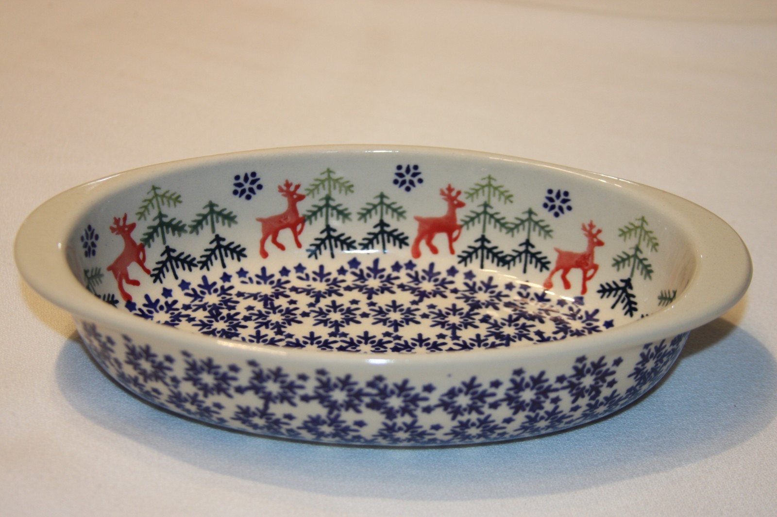 Boleslawiec Polish Pottery 9x5 Christmas Holiday Reindeer Oval Baking Dish