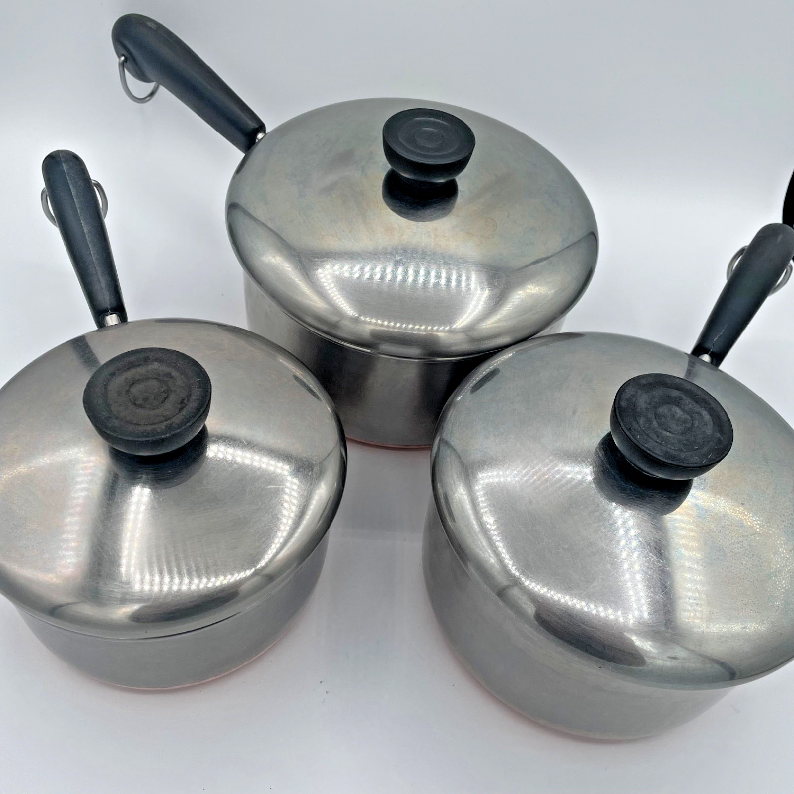 VTG 1801 Revere Ware 2 QT, 1.5 QT, & 1.QT Sauce Pan Pot Copper Bottom w/Lid Lot