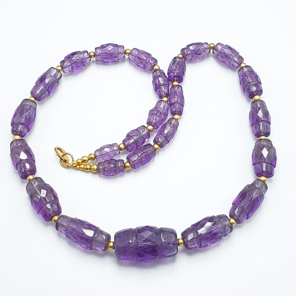 VINTAGE 1970\'S CARVED AMETHYST BEAD NECKLACE Hand Carved.. Natural AMETHYST 