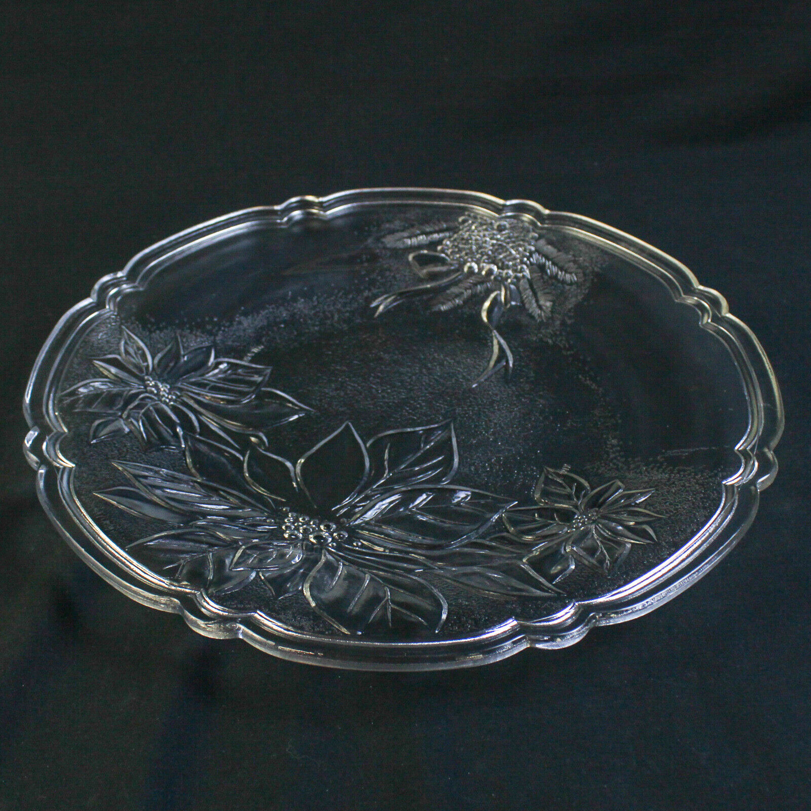Unbranded Clear Etched Glass Christmas Serving Platter Poinsettia Pine Cones Bow