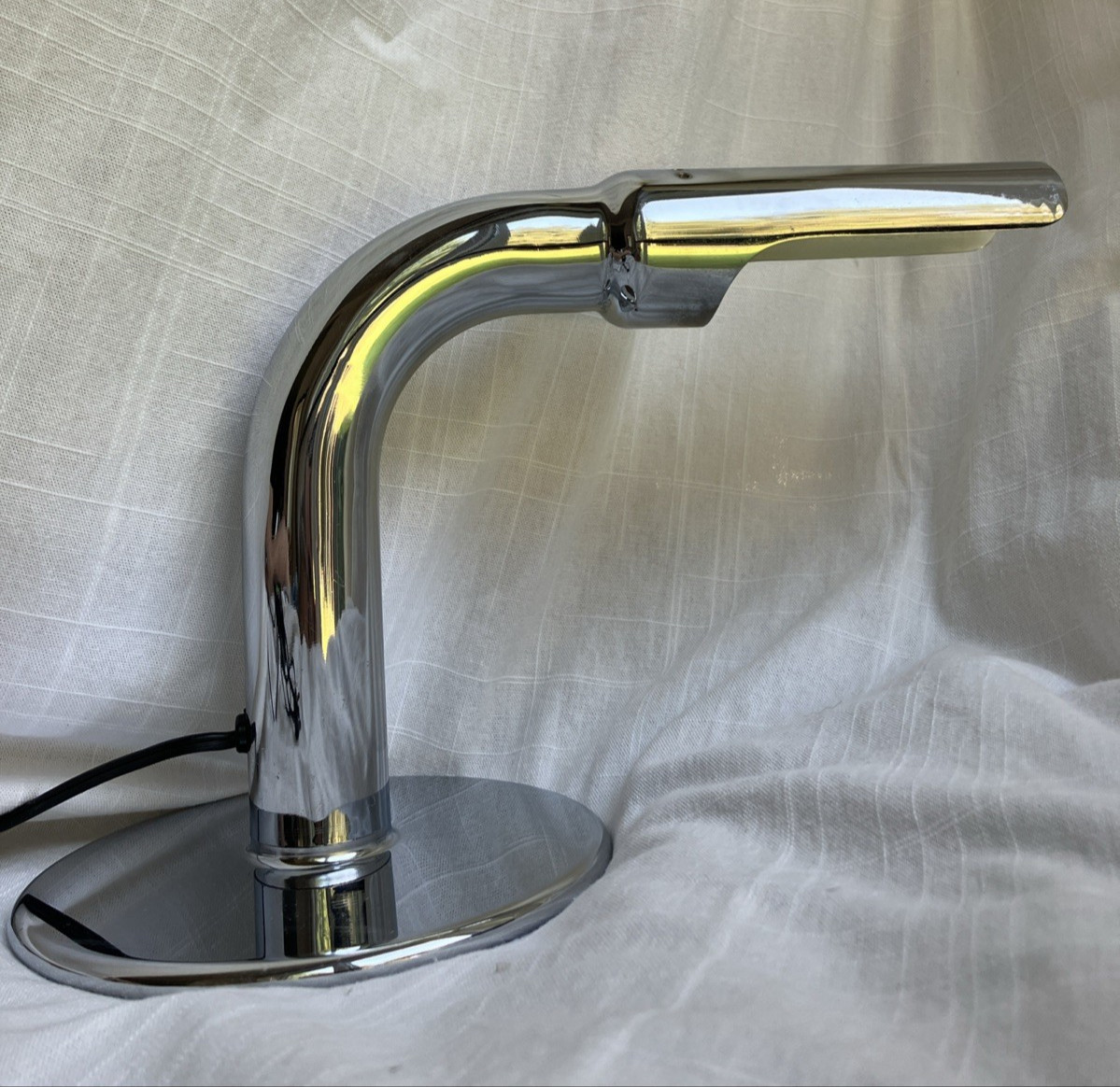 MCM Ingo Maurer Gulp Tube Desk Table Lamp Chrome Metal Space Age Mod design