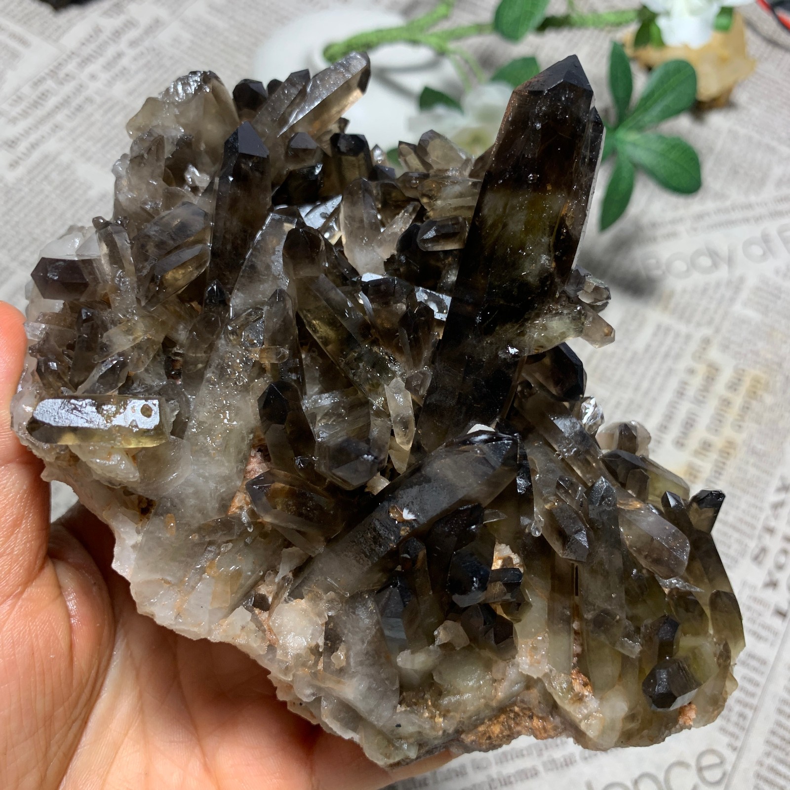 1043g  Natural tea yellow Crystal Quartz Crystal Cluster Mineral Specimen