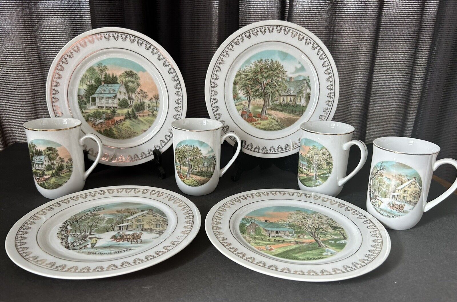 Currier And Ives Set Of 4 Decorative Season Plates With Matching Mugs *JDK*