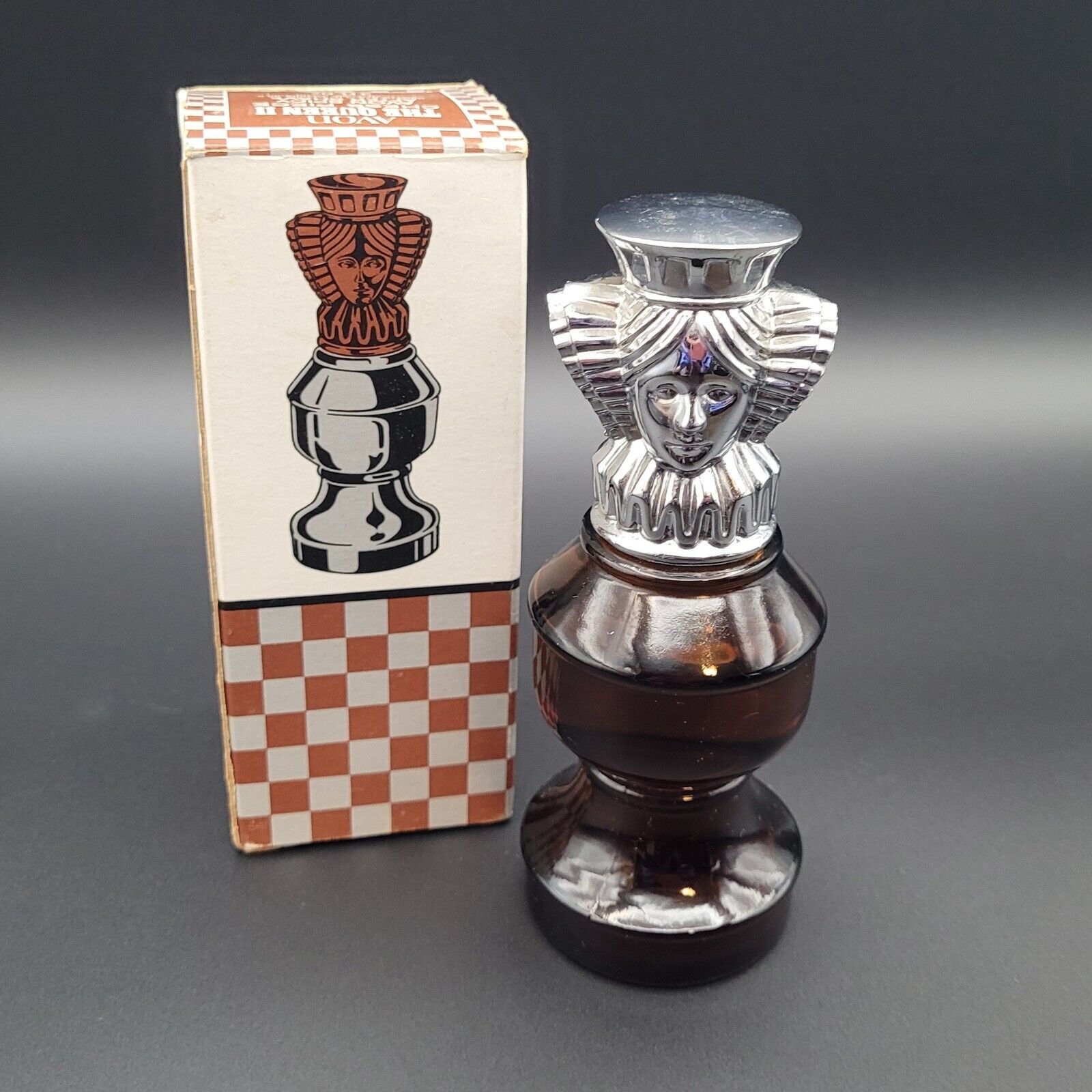 New in Box Vintage Avon The Queen Chess Piece Tai Winds After Shave 3. oz Full