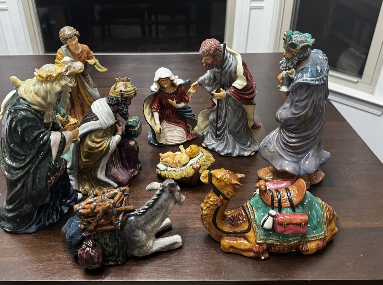 Exquisite Nativity Set 12