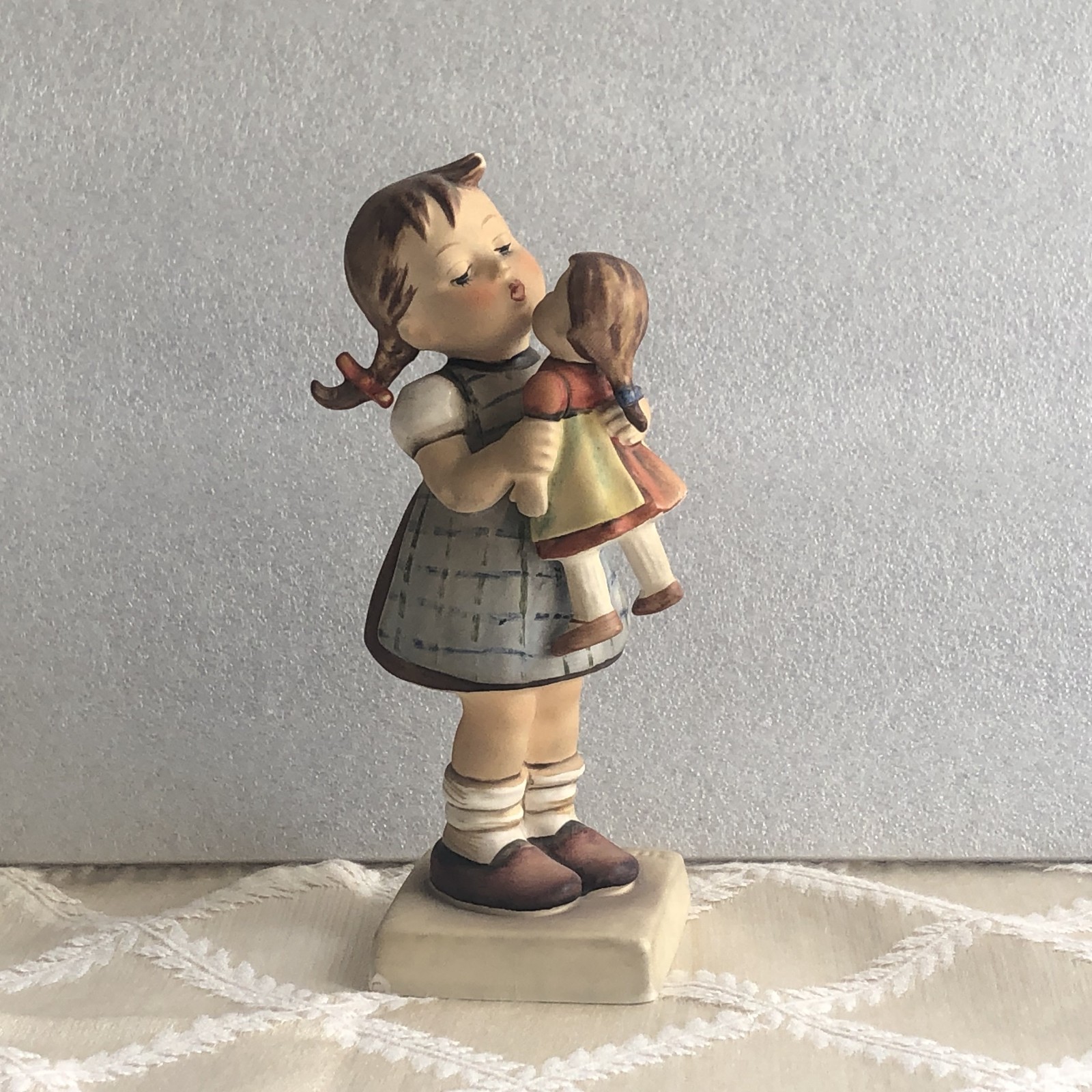 Vintage Goebel Hummel Kiss Me 311 TMK-5 W Germany 6