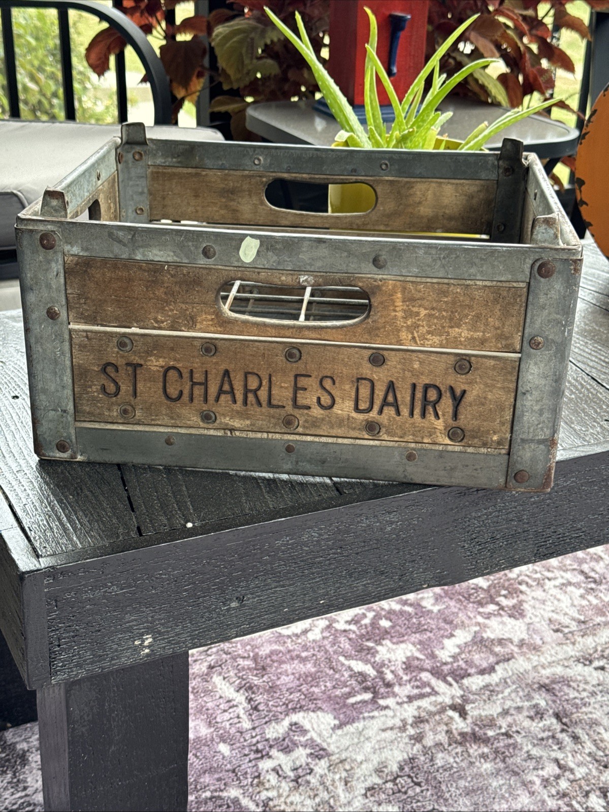 VINTAGE 1954 ST CHARLES MO DAIRY MILK CRATE WOOD METAL WIRE BOTTLE SLOTS 7” Tall