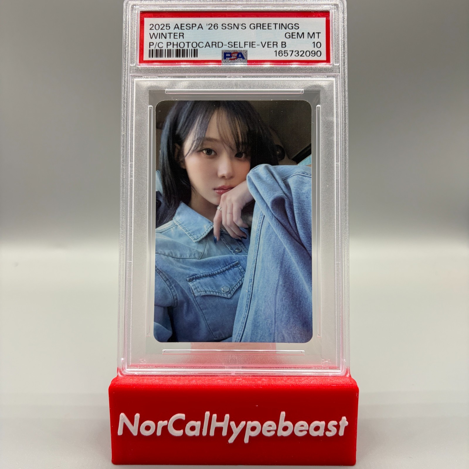 2025 Aespa '26 Season's Greetings WINTER Selfie PC Version B PSA 10 GEM MINT