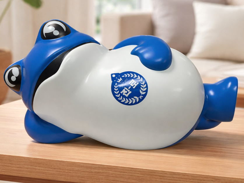 Korean Soju Toad Mascot Giant PVC Display Figure Bar Pub Decor 30.9in