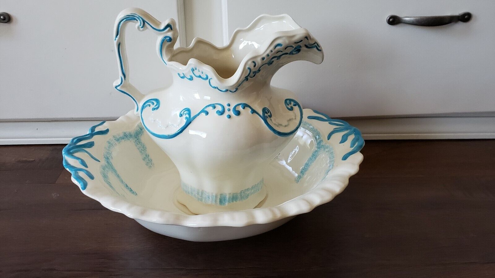 Vintage Large Arnels Porcelain Water Pitcher and Basin White - Blue 