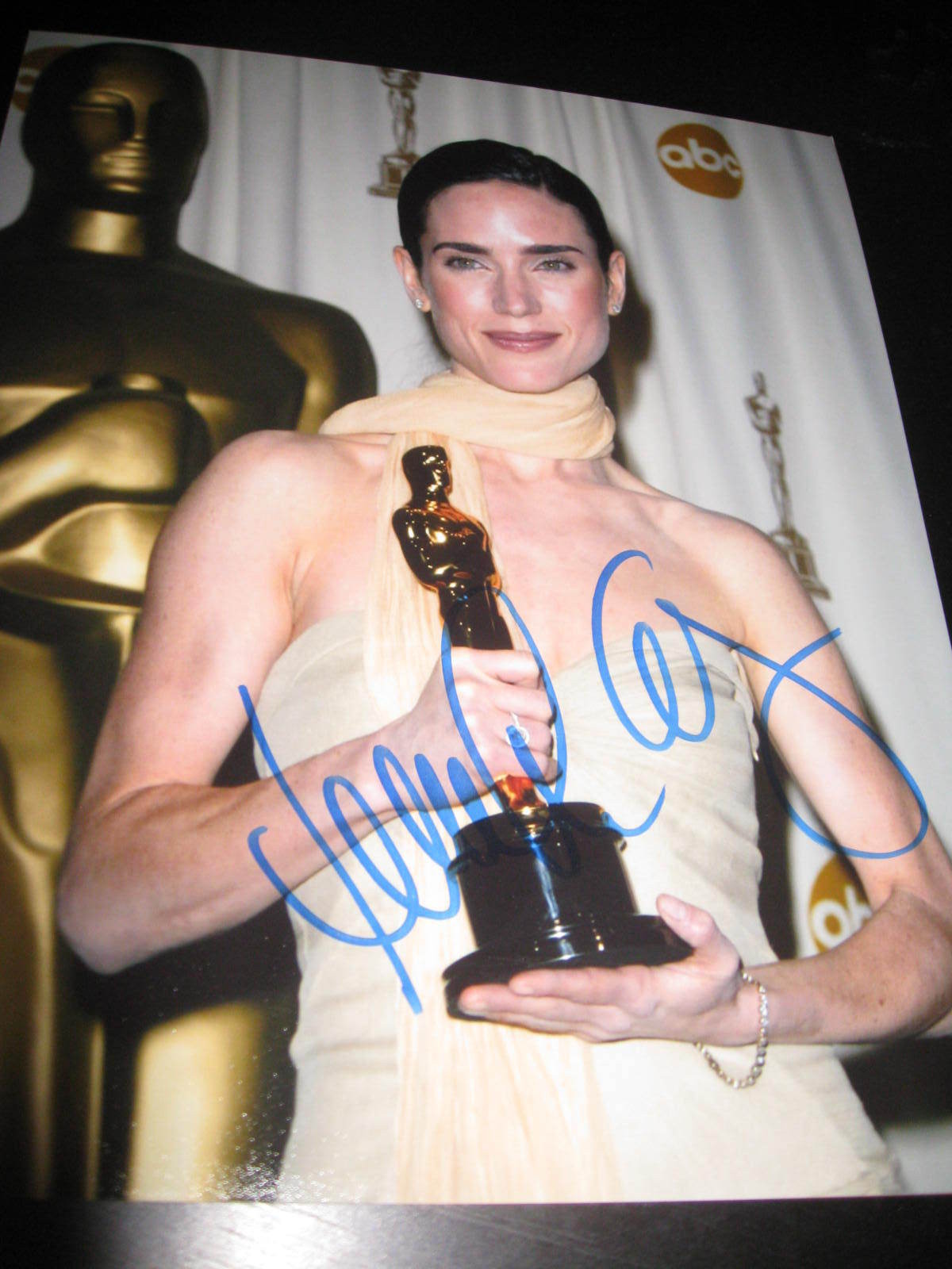 JENNIFER CONNOLLY SIGNED AUTOGRAPH 8x10 PHOTO OSCAR TROPHY BEAUTIFUL MIND COA X4