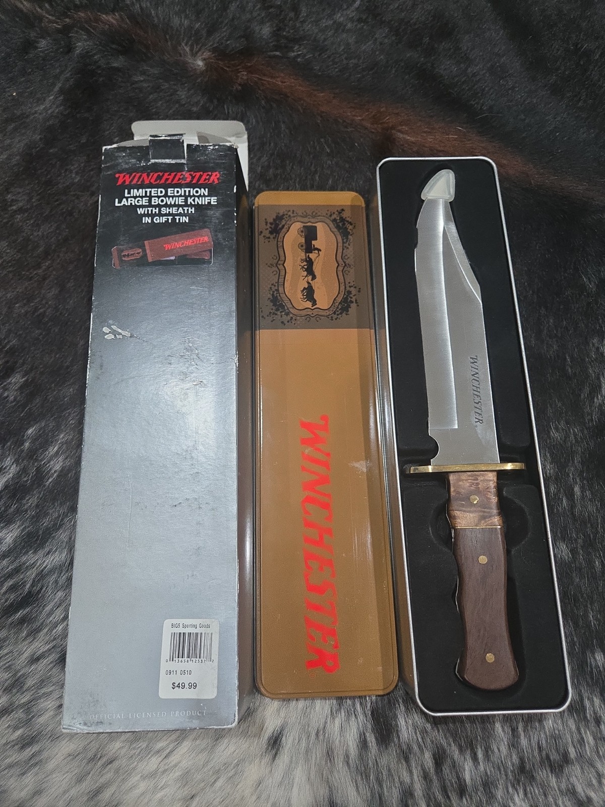 Winchester Limited Edition Bowie knife Collectors Centennial Winchester Limited Edition Bowie knife Collectors Centennial