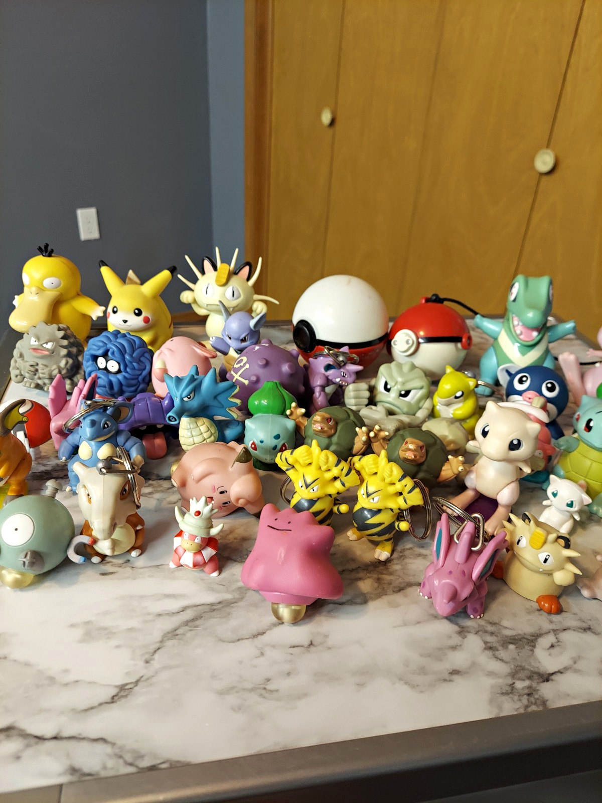 LOT Of 45 Pokémon Toys