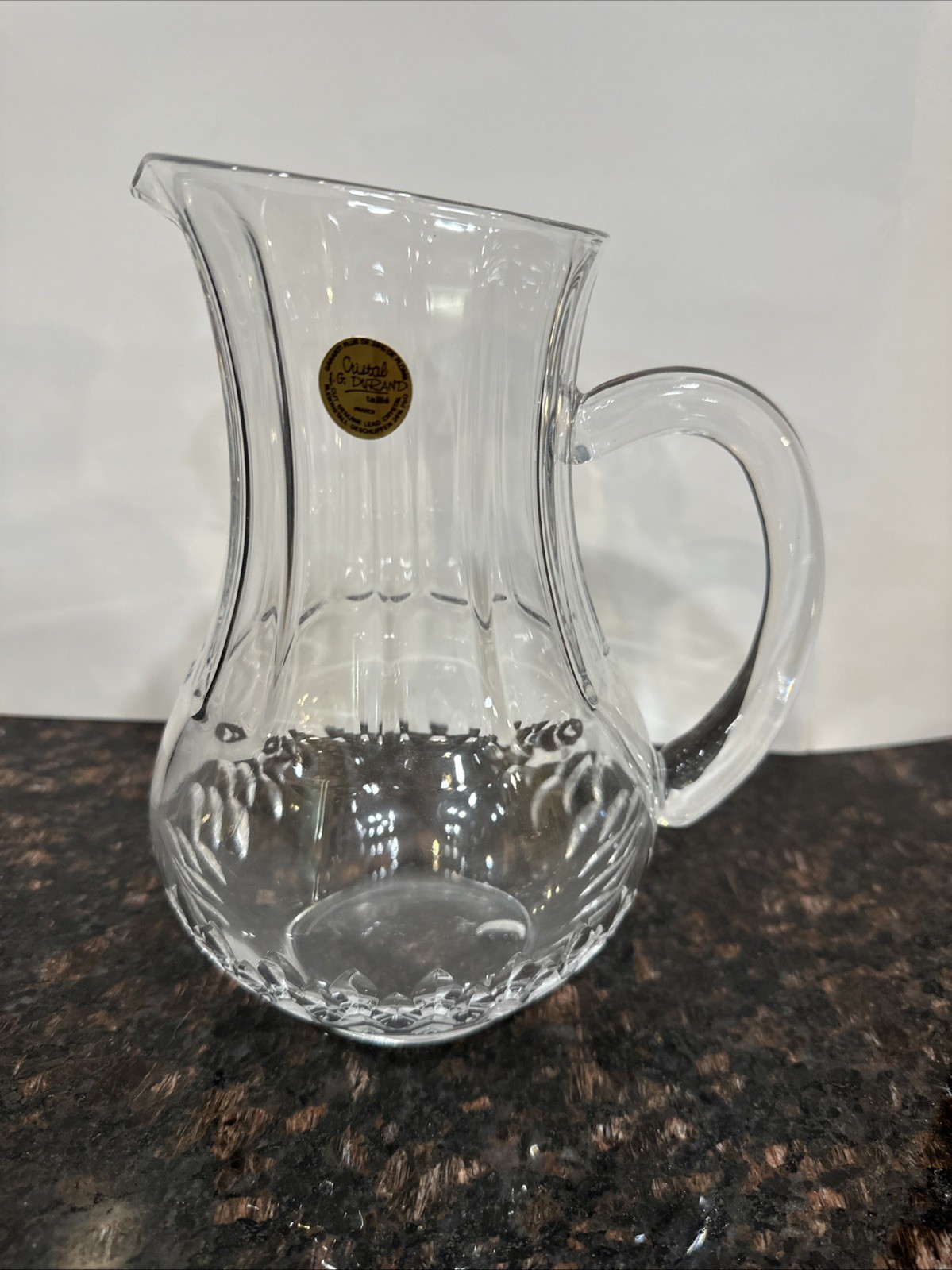 CRISTAL J G DURAND Cut Lead Crystal Pitcher Made In France 8” CRISTAL J G DURAND Cut Lead Crystal Pitcher Made In France 8”
