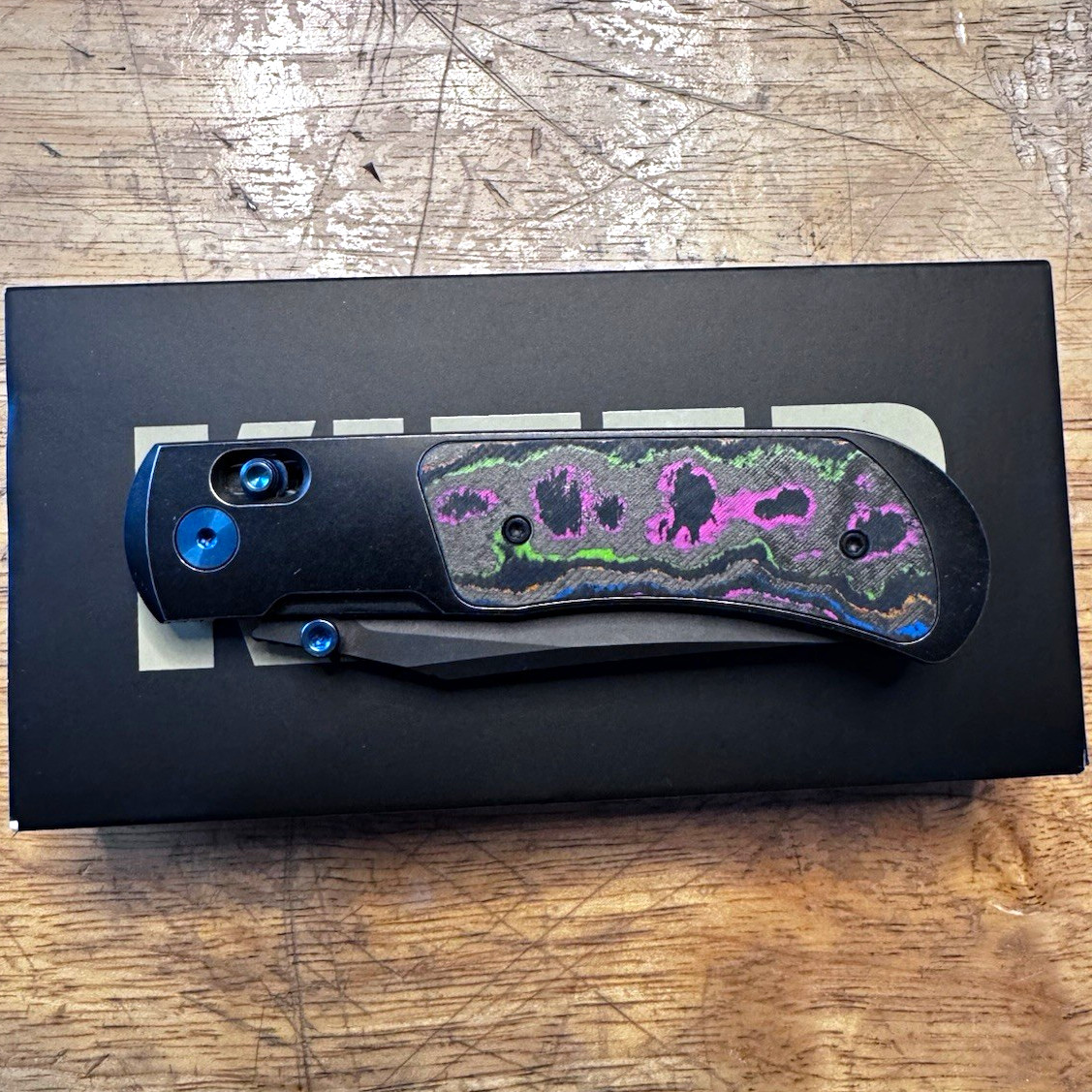 Kizer Tycho BROP Exclusive, 80’s Camo Carbon ,S45VN Blade Steal Kizer Tycho BROP Exclusive, 80’s Camo Carbon ,S45VN Blade Steal