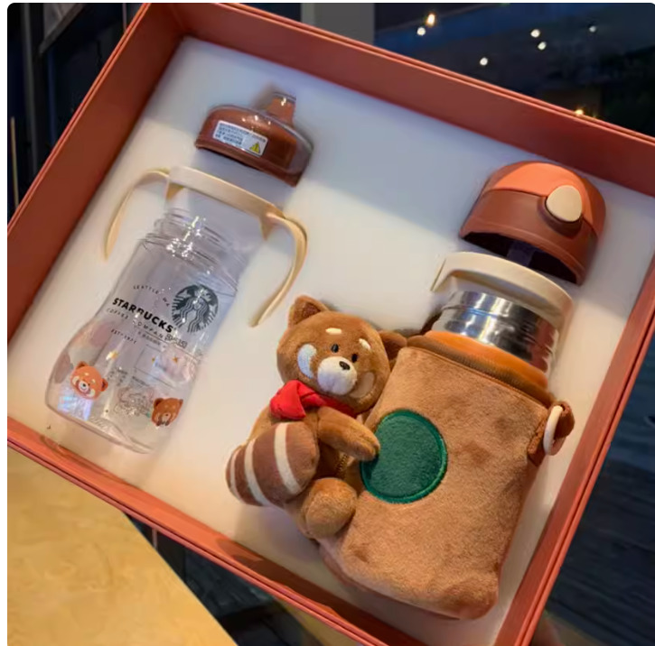 2020 New Starbucks China Christmas Raccoon SS Tumbler Plastic Cup with Gift Box