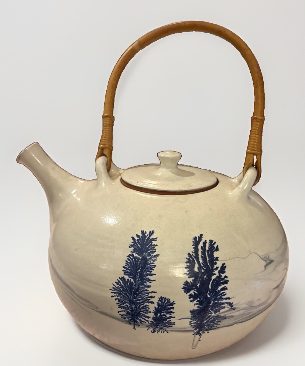 Large Vtg Hand Thrown Ceramic Teapot Mocha Diffusion/ Dendritic Pattern Signed Large Vtg Hand Thrown Ceramic Teapot Mocha Diffusion/ Dendritic Pattern Signed