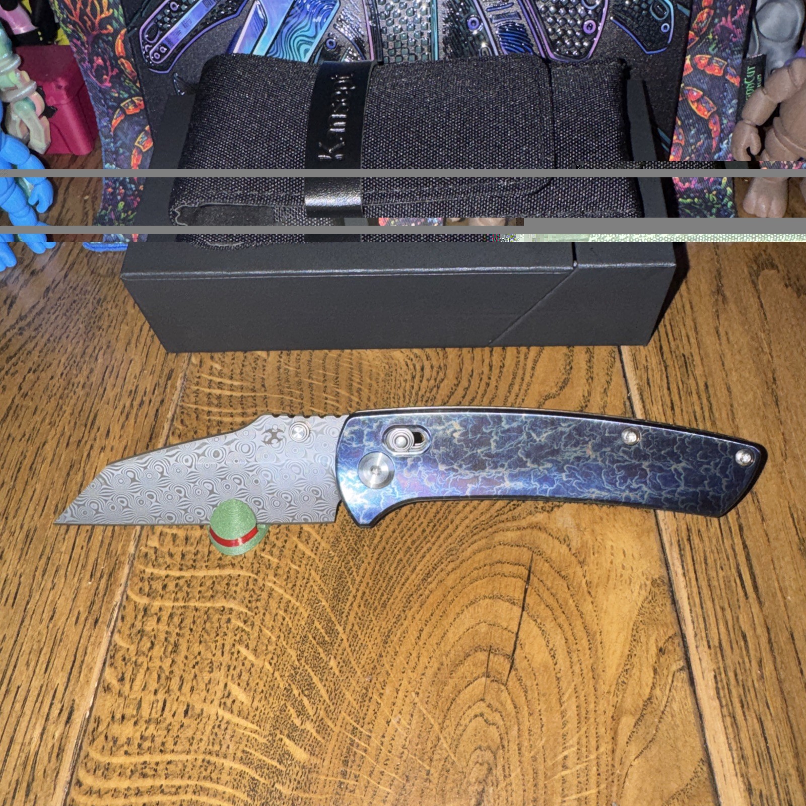 Kansept Main Street Damascus Blade. Titanium Lightning Strike Handle. Bar Lock. Kansept Main Street Damascus Blade. Titanium Lightning Strike Handle. Bar Lock.