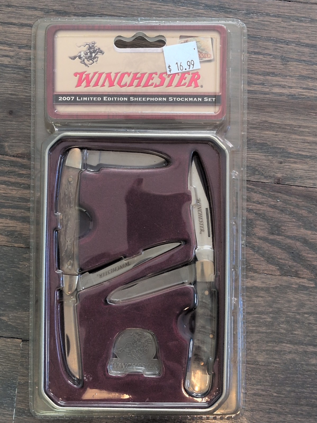 Winchester 2007 Limited Edition Sheephorn Stockman Set of 2 Pocket Knives NIB Winchester 2007 Limited Edition Sheephorn Stockman Set of 2 Pocket Knives NIB