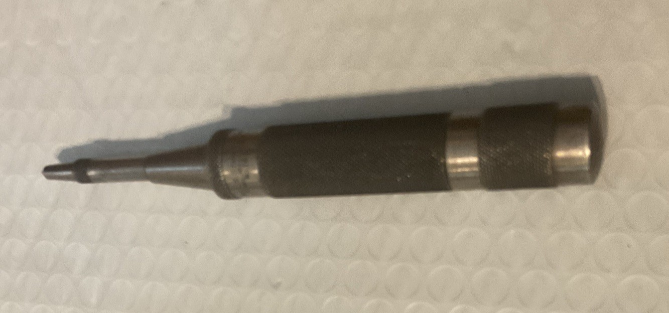 VINTAGE L.S. STARRETT NO. 18-B SPRING LOADED AUTOMATIC CENTER PUNCH TOOL USA