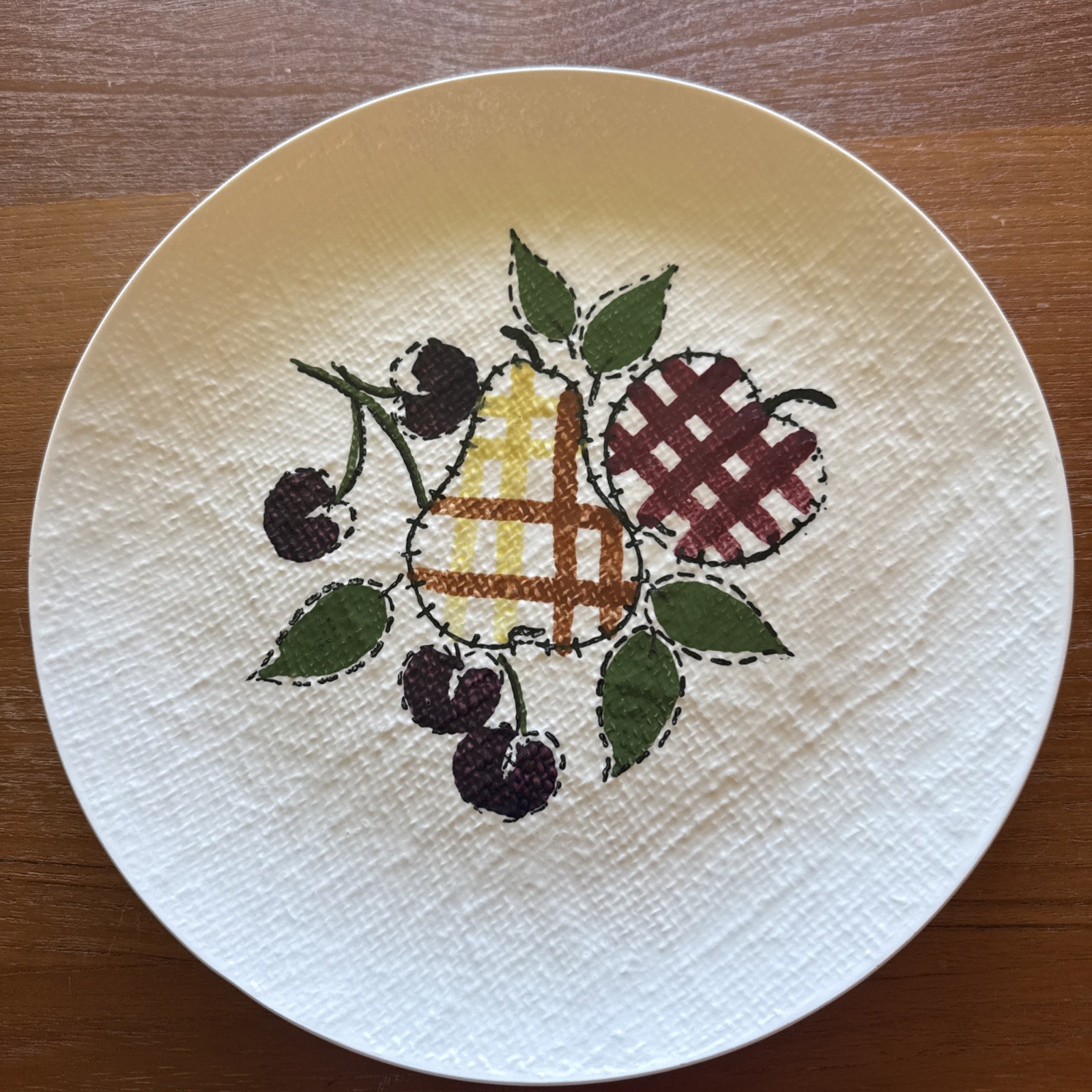Blue Ridge Southern Potteries Textured Dinner Plate In The Quilted Fruit Blue Ridge Southern Potteries Textured Dinner Plate In The Quilted Fruit