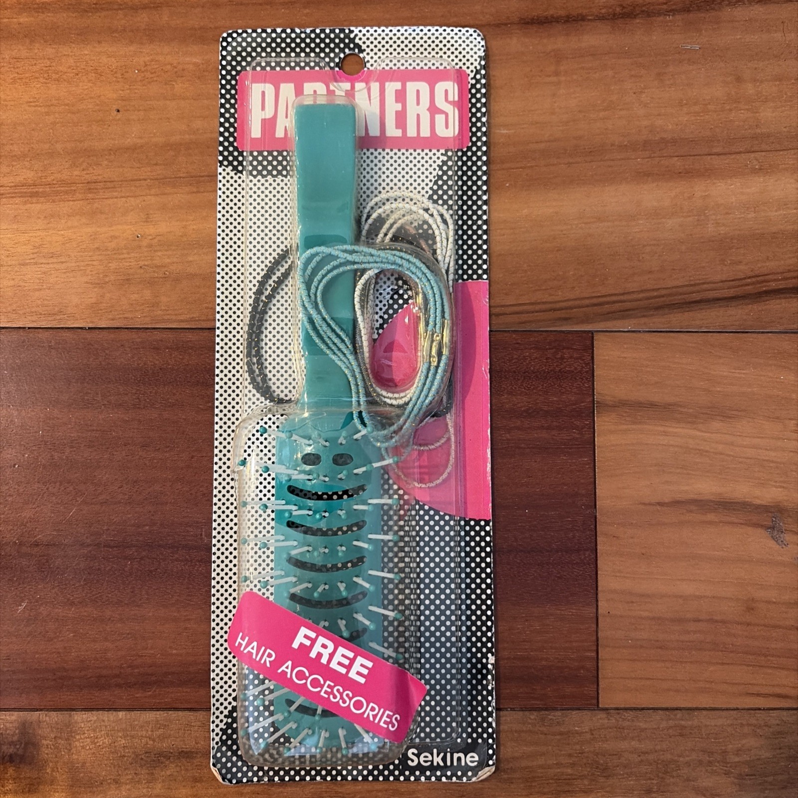Vintage Partners 1980’s Hair Brush Turquoise IN PACKAGE SEALED