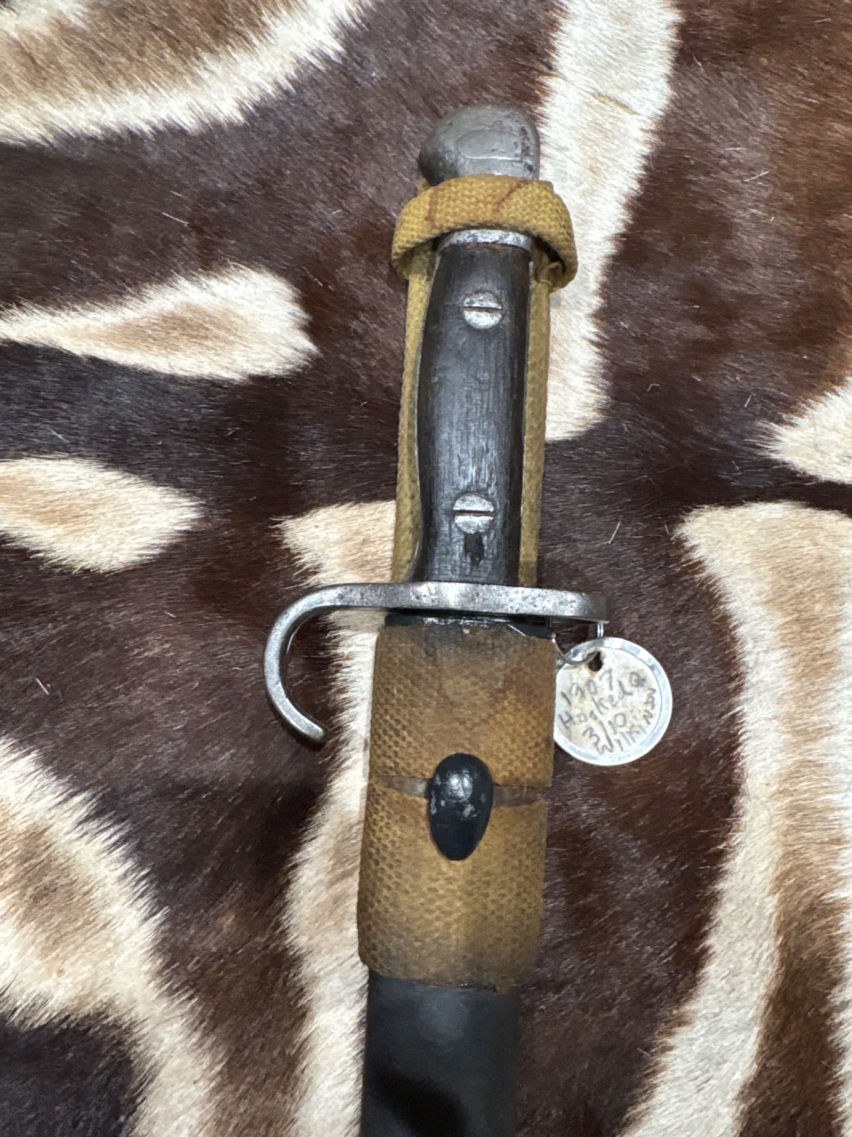 WW 1 SCARCE 1907 w QUILLON 3/10 WILKERSON  w SCABBARD, and CANVAS FROG MIDDLESEX