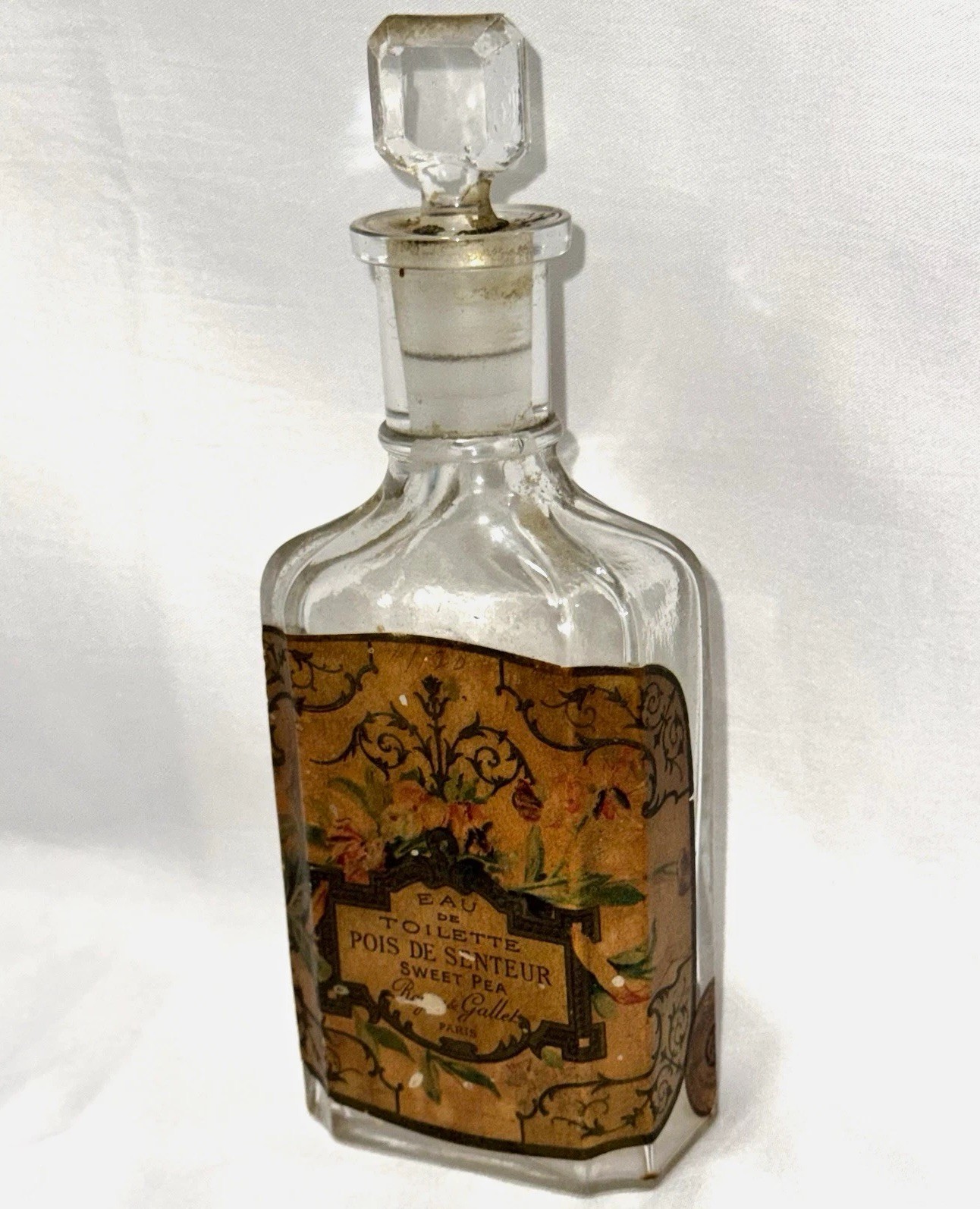 c1910s RARE Antique Roger & Gallet Pois de Senteur Sweet Pea Perfume Bottle c1910s RARE Antique Roger & Gallet Pois de Senteur Sweet Pea Perfume Bottle