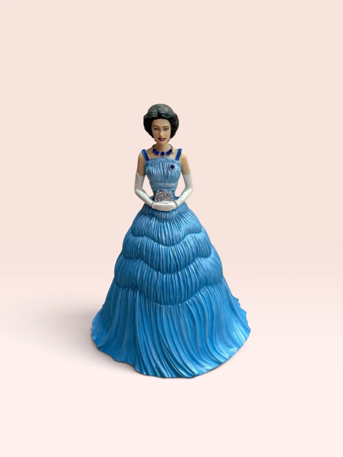 Hamilton Collection- Queen Elizabeth II- Meet The Kennedys