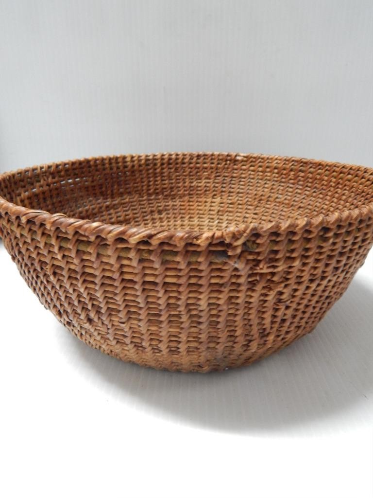 VINTAGE ANTIQUE WASHOE INDIAN UTLILITARIAN SINGLE ROD BASKET NEVADA / CALIFORNIA