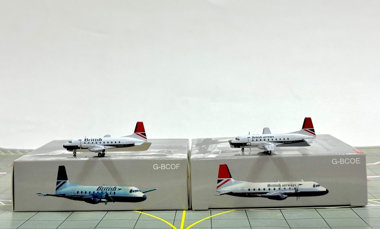 Aeroclassics 1:400 British Airways HS-748 G-BCOE & G-BCOF Pair