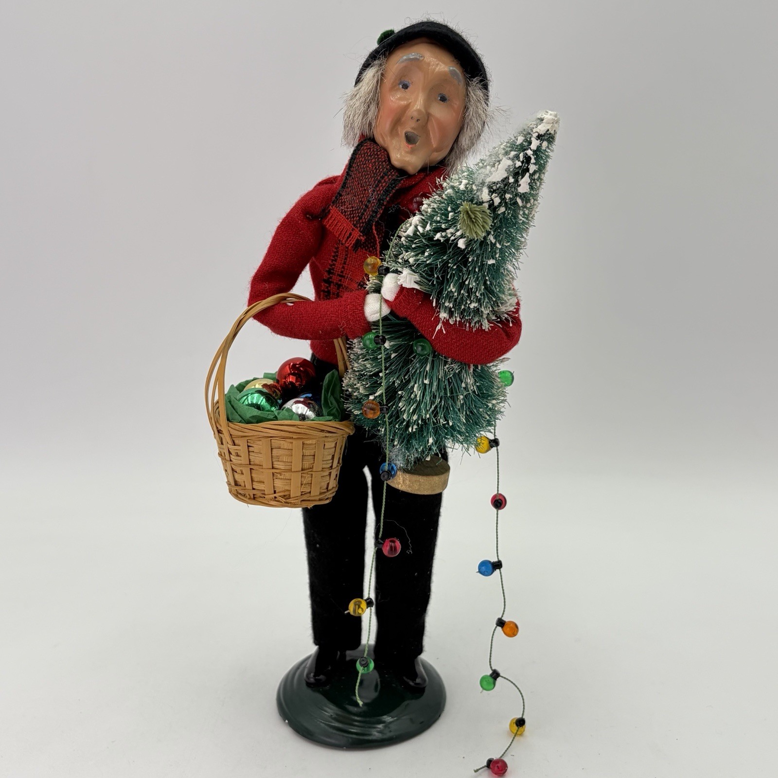 Vintage Byers Choice 1996 Christmas Caroler Man Tree Limited Edition 66/100