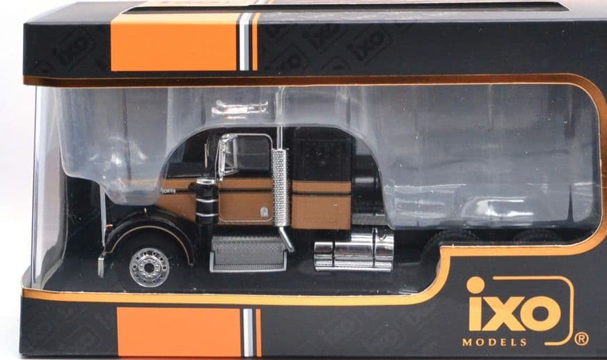 1976 Kenworth W900 (Smokey and the Bandit)