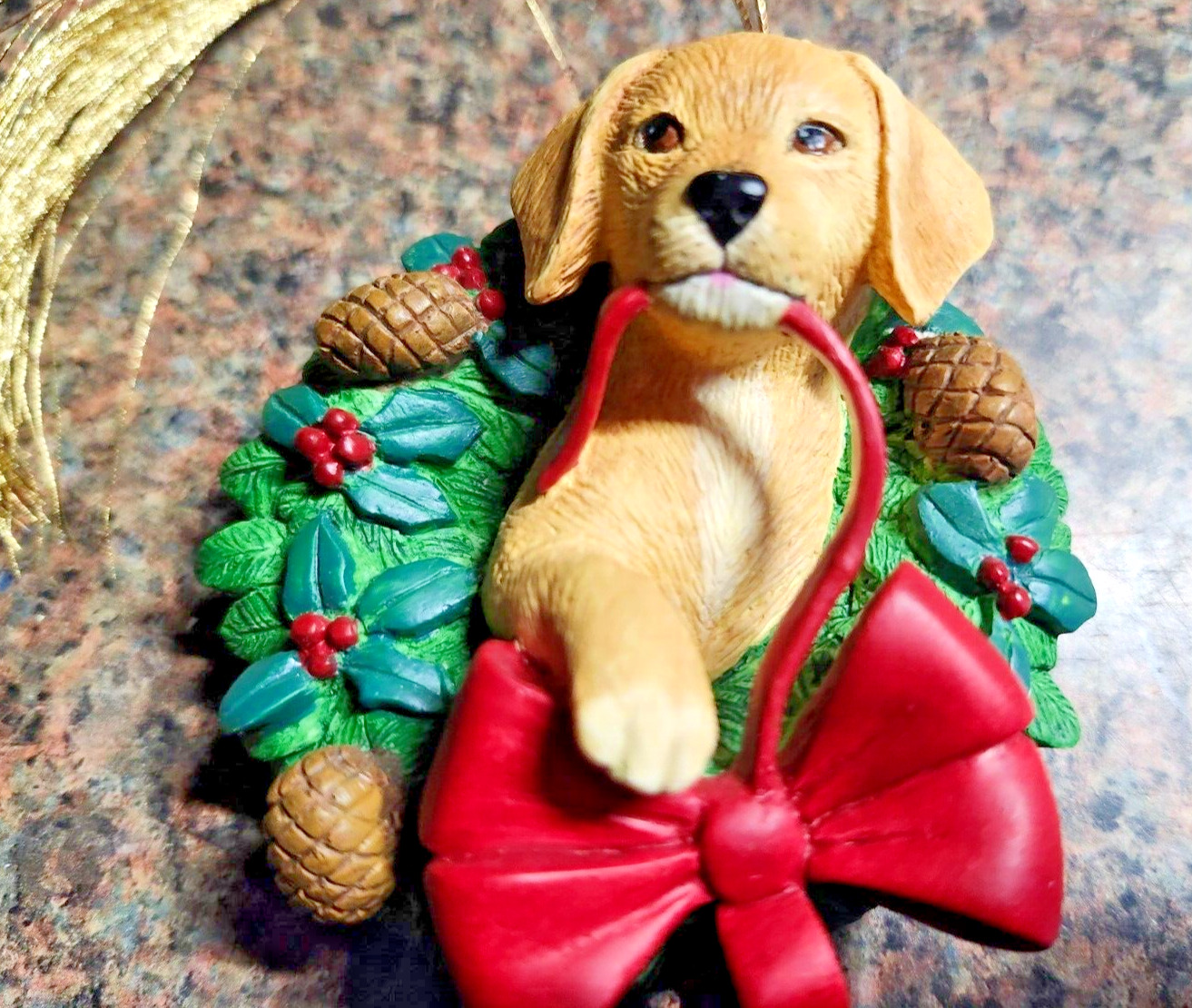 Vintage Lennox A Very Golden Christmas Ornament 3D GR Puppy Dog Wreath 2000