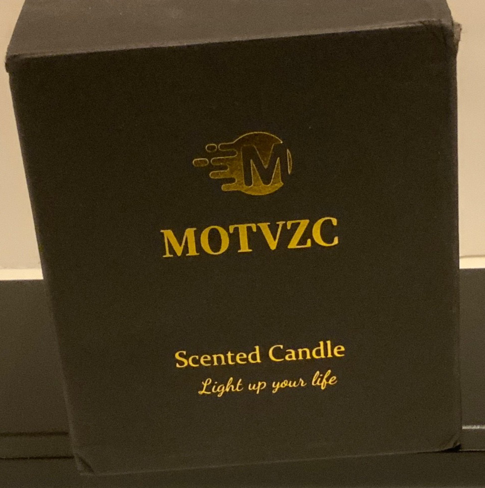 Motvzc Scented Candle “HAPPY BIRTHDAY AMAZING SISTER”