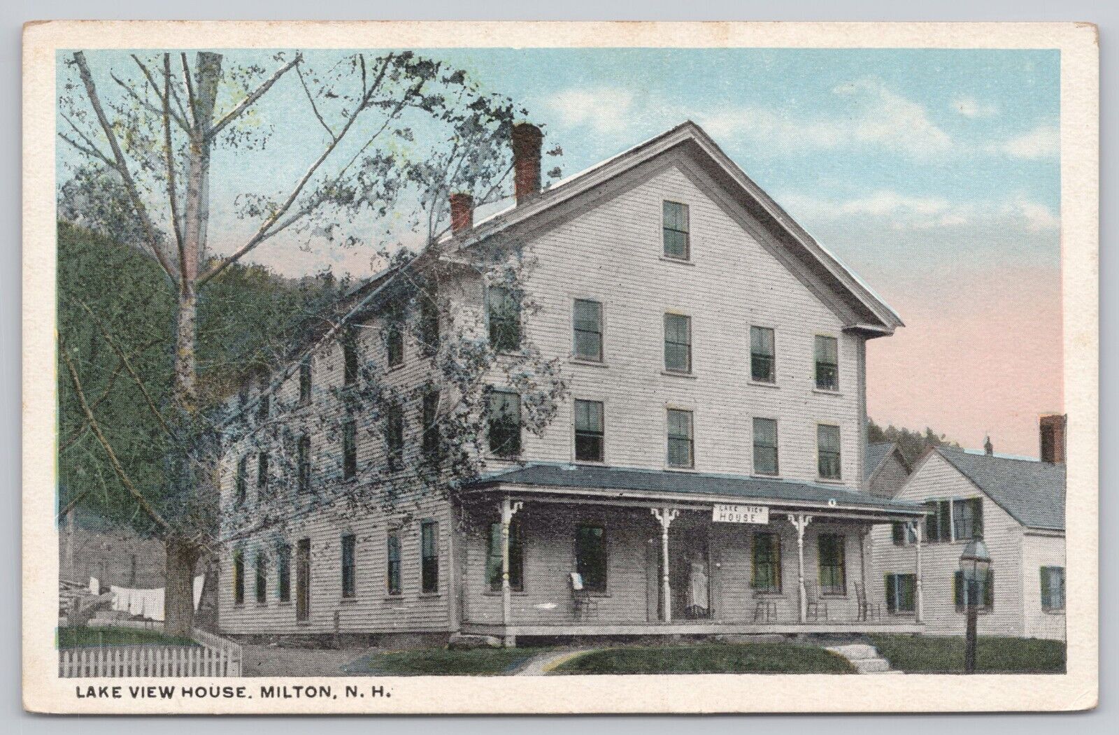 Milton New Hampshire, Lake View House, Vintage Postcard