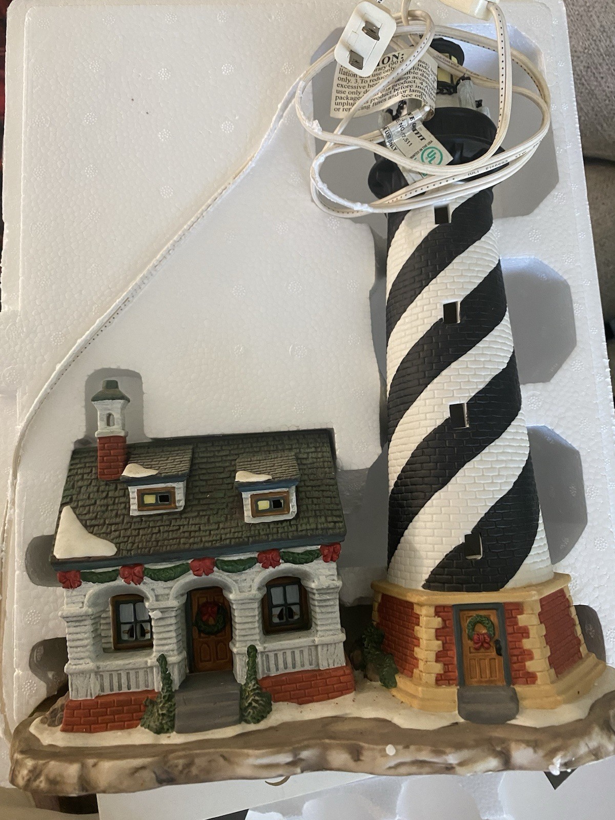Celebration Harborside Village Cape Hatteras Deluxe Porcelain Lighted House