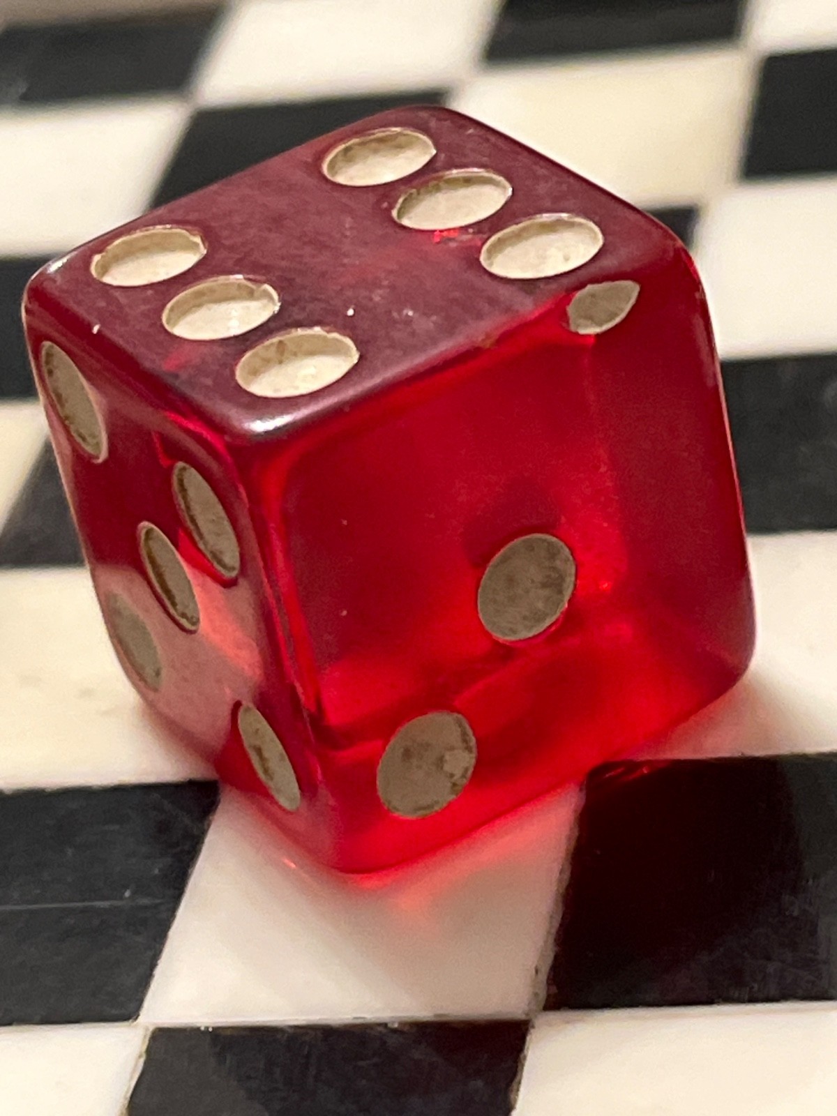 Old cherry red bakelite 11/16\
