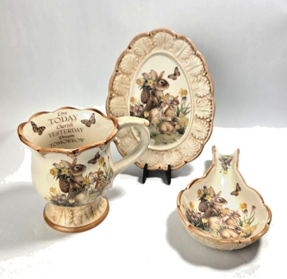 Cracker Barrel Easter Traditions Great 3 Piece set Mug, Spoon Rest & Oval Tray