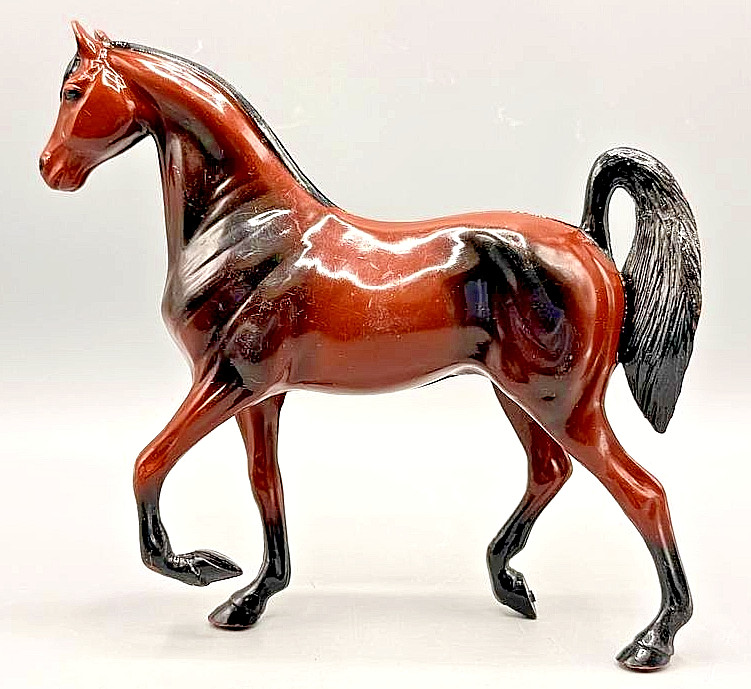 Hartland Saddlebred Mare Horse Figurine 7\