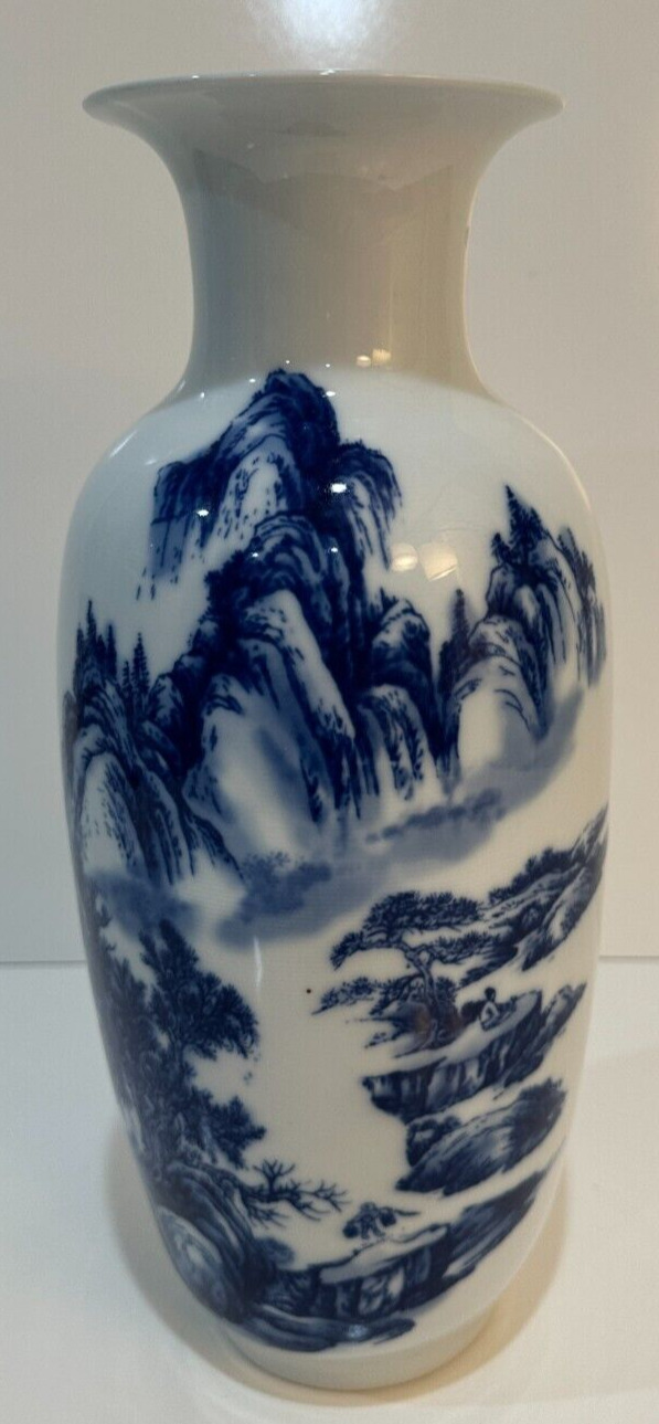 Chinese Blue and White 14 inch Vase Porcelain Hand Painted READ