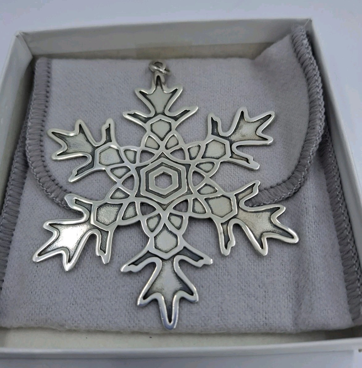 925 1981 Metropolitan Museum Of Art Snowflake Ornament Orig Box 16.8g