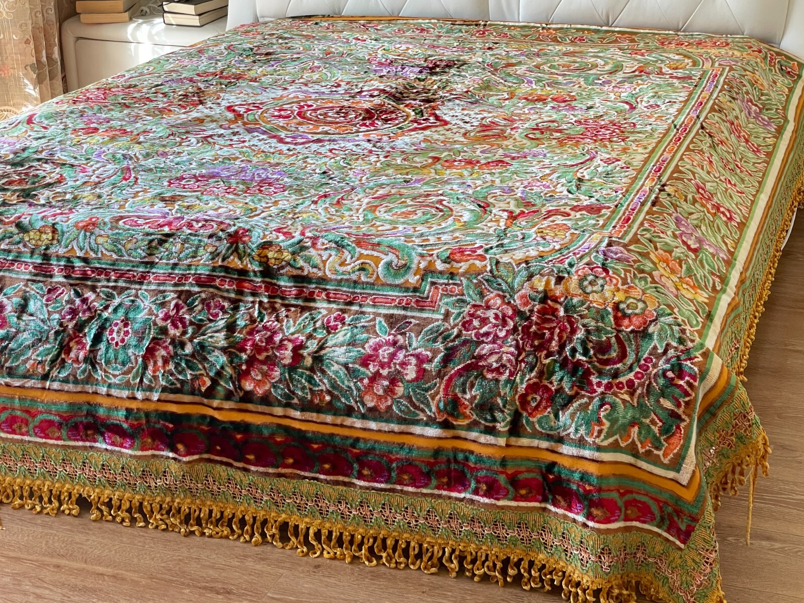 WONDERFUL VINTAGE BOROGUE STYLE BROKADE VELVET BEDSPREAD ITALY UNUSED