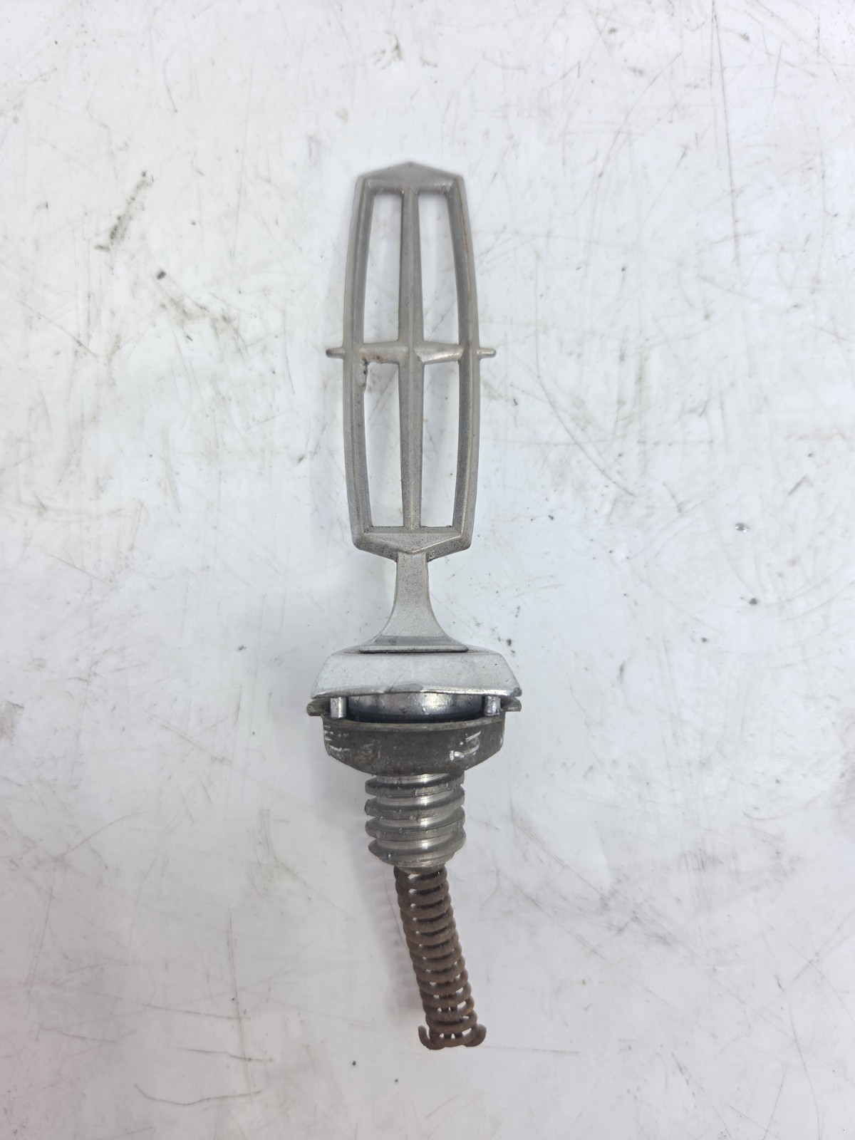 OEM 1988-1989 Lincoln Town Car Hood Ornament E8VB-8C080-AA