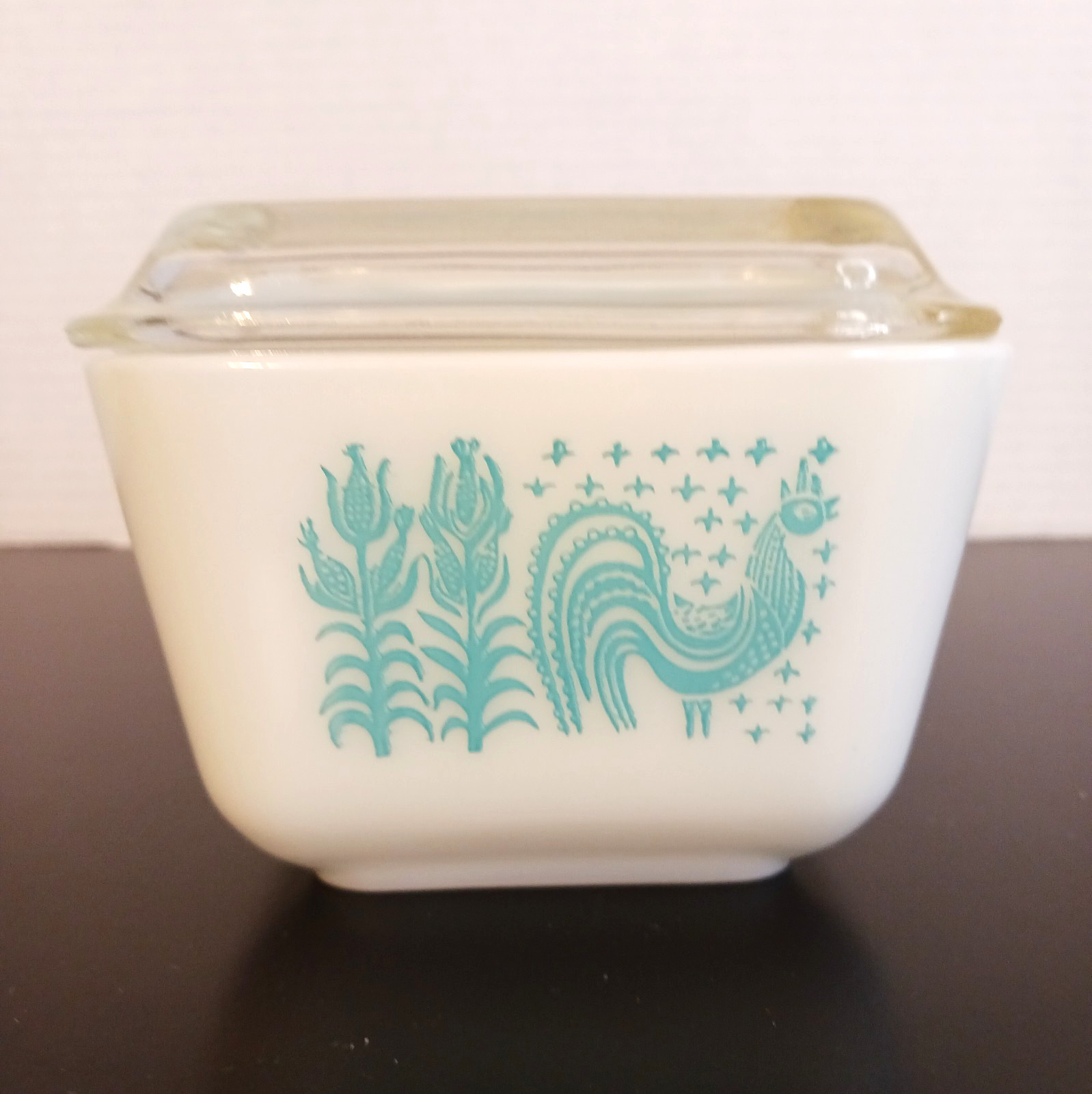 Vintage Pryex Amish Butterprint Dish with Lid Turquoise White 1.5 Cup