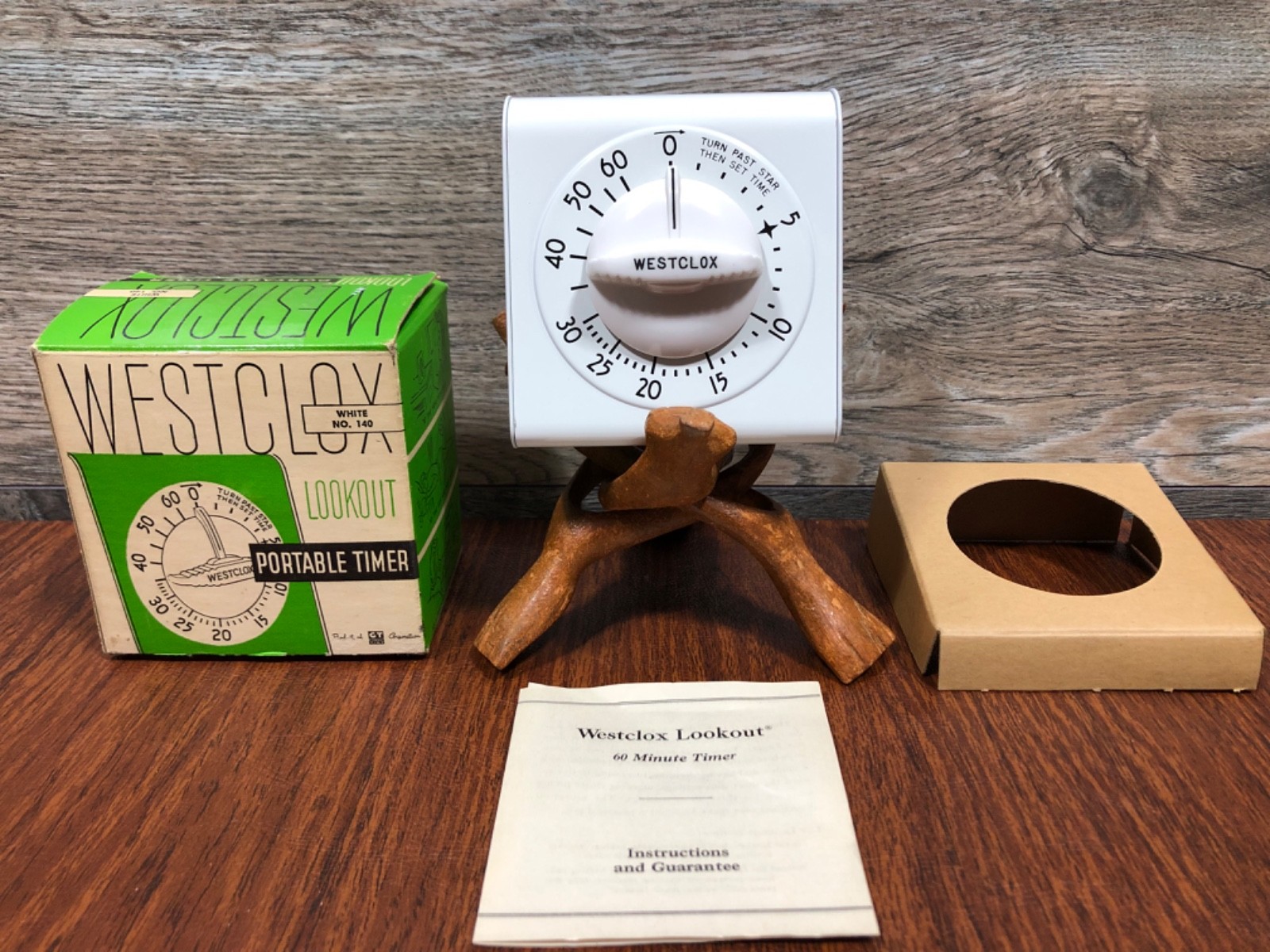 WESTCLOX c.1954 LOOKOUT PORTABLE TIMER WHITE NO.140 BRAND NEW NEVER USED GREAT